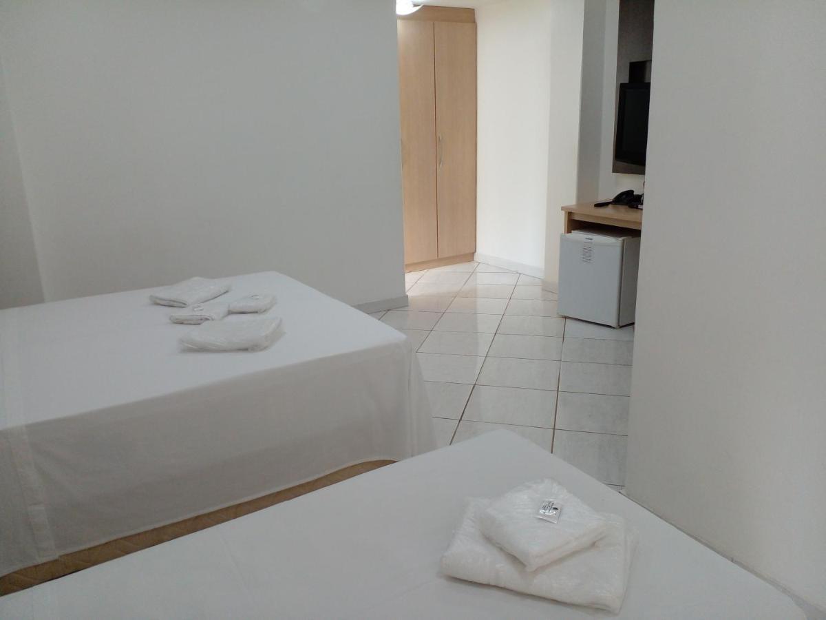 Hotel Minas Brasil Montes Claros Eksteriør billede