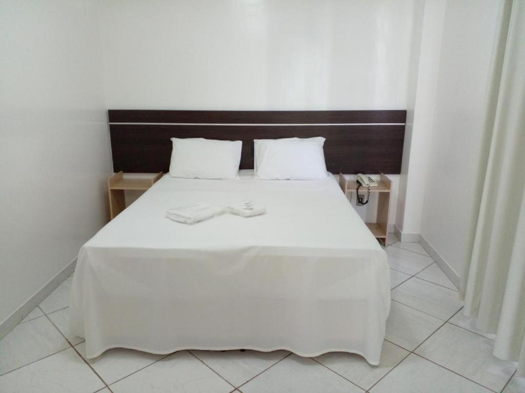 Hotel Minas Brasil Montes Claros Eksteriør billede